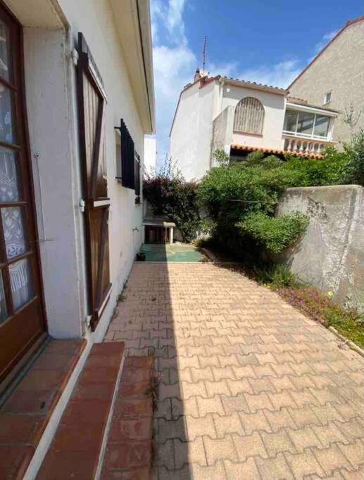 Maison Proche Plage Canet-en-Roussillon Bagian luar foto